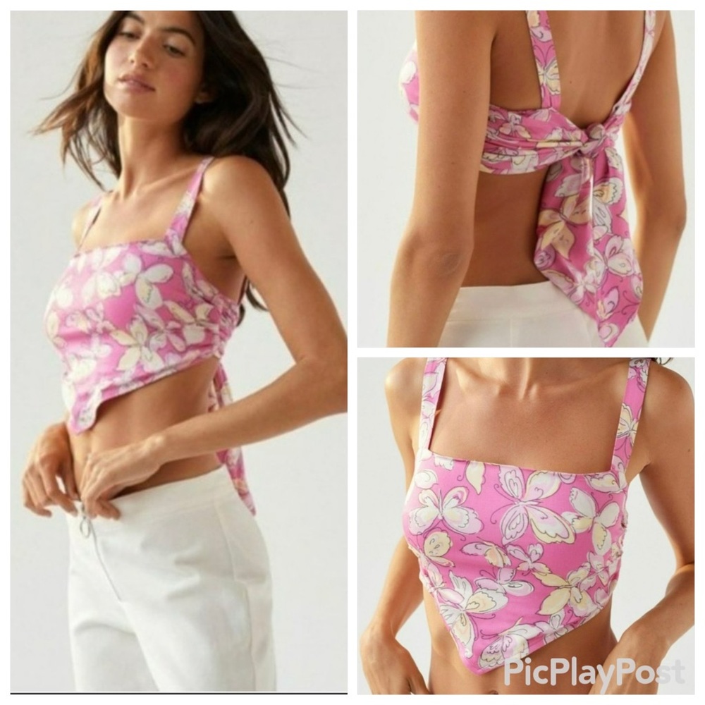 URBAN OUTFITTERS Tie Back Triangle Crop Tank NWT Size Medium